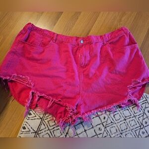 SHEIN Vibrant Pink Frayed Denim Shorts